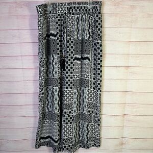 Rose + Olive Black White Palazzo Wide Leg Pants‎ Size 2X